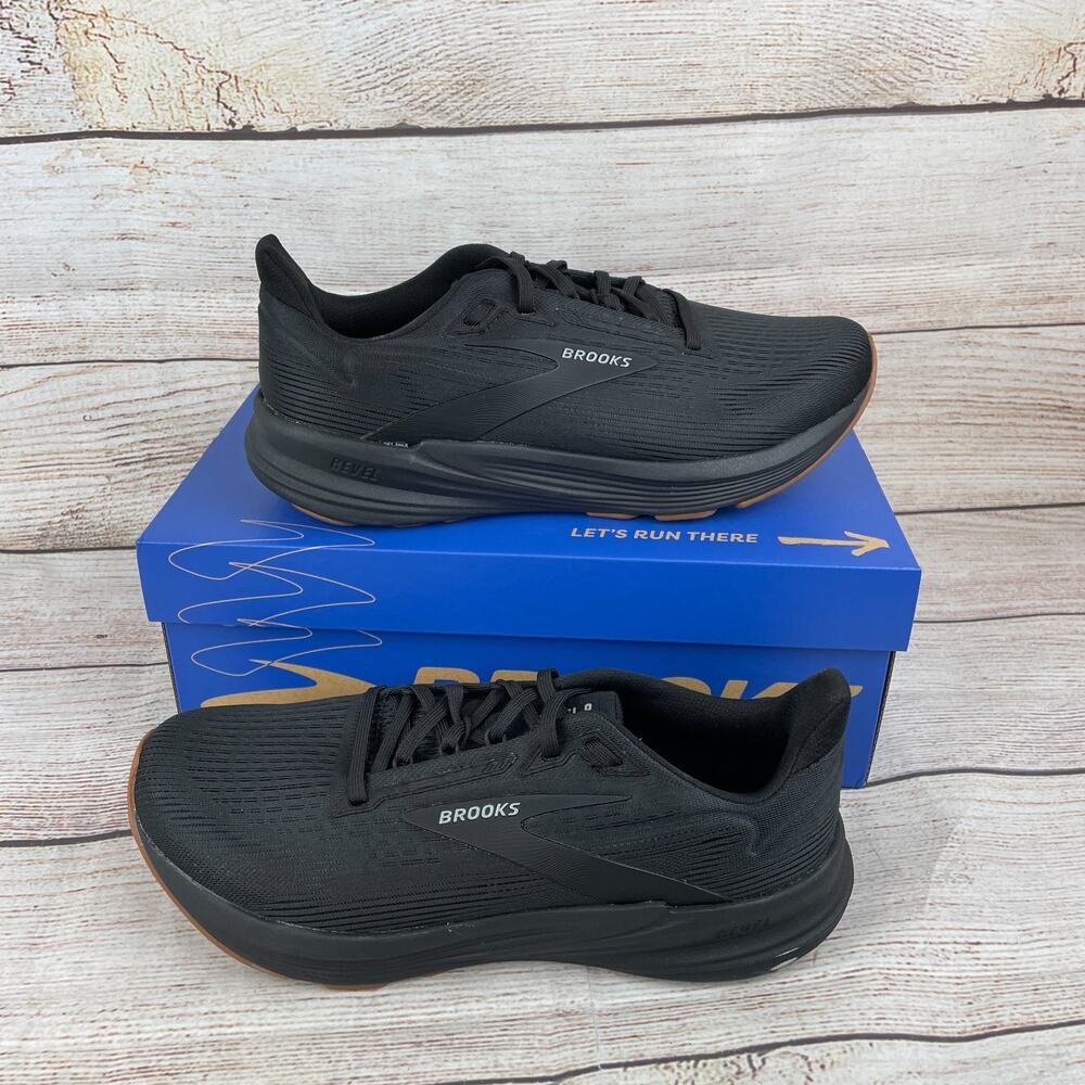 Brooks Revel 8 Womens Sz 9.5B Running Shoes All Black